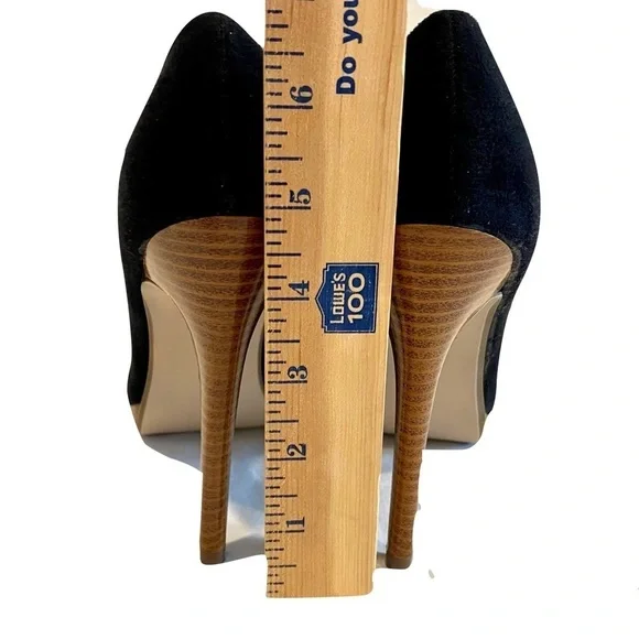 NWOTB - Delicious Sexy Black Suede Platform Pumps Size 8.5 - Picture 9 of 9